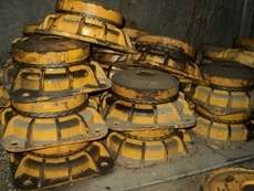 sucatas, v�lvulas, pneum�ticos, sobras industriais, contatores el�tricos reformados, bases e fus�veis, bombas hidr�ulicas, cilindros
