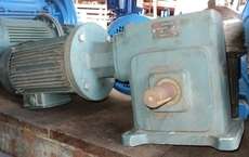 sucatas, v�lvulas, pneum�ticos, sobras industriais, contatores el�tricos reformados, bases e fus�veis, bombas hidr�ulicas, cilindros